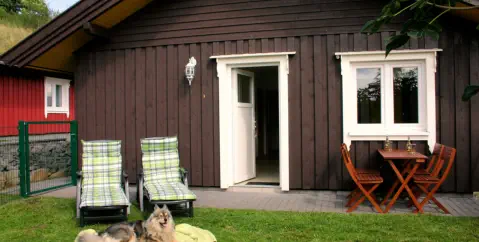 Ferienhaus Sonnebüsch - Urlaub mit Hund in Brangs Hundeparadies Eifel in Jünkerath